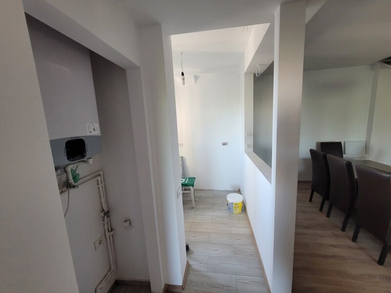 Ultracentral 5 Camere ideal regim hotelier